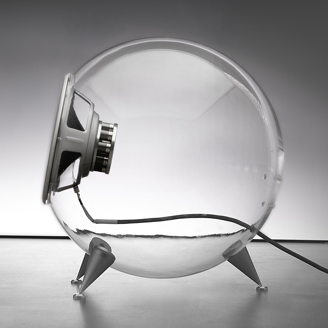 Jetstream Loudspeaker System by Ferguson Hill Studios — a hand-built British hi-fi masterpiece combining sculptural acrylic horn speakers, spherical bass units, and a precision amplifier. Transparent, powerful, and acoustically pure in both form and performance.