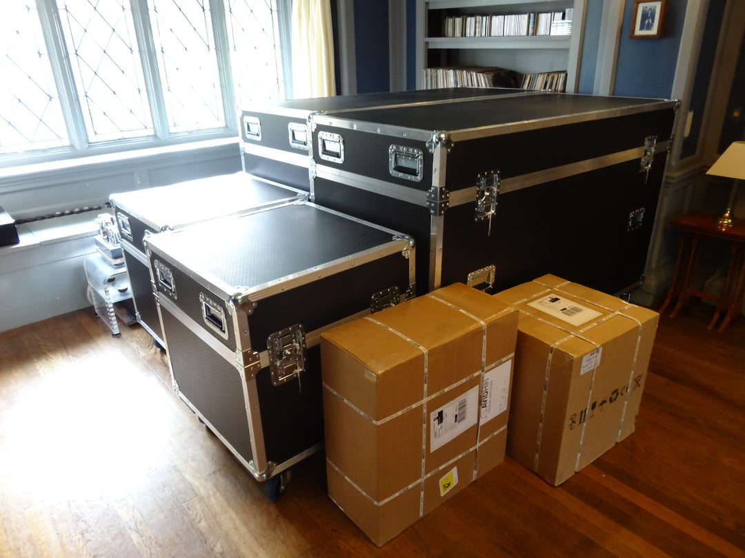 Jetstream Loudspeaker System by Ferguson Hill Studios — a hand-built British hi-fi masterpiece combining sculptural acrylic horn speakers, spherical bass units, and a precision amplifier. Transparent, powerful, and acoustically pure in both form and performance.