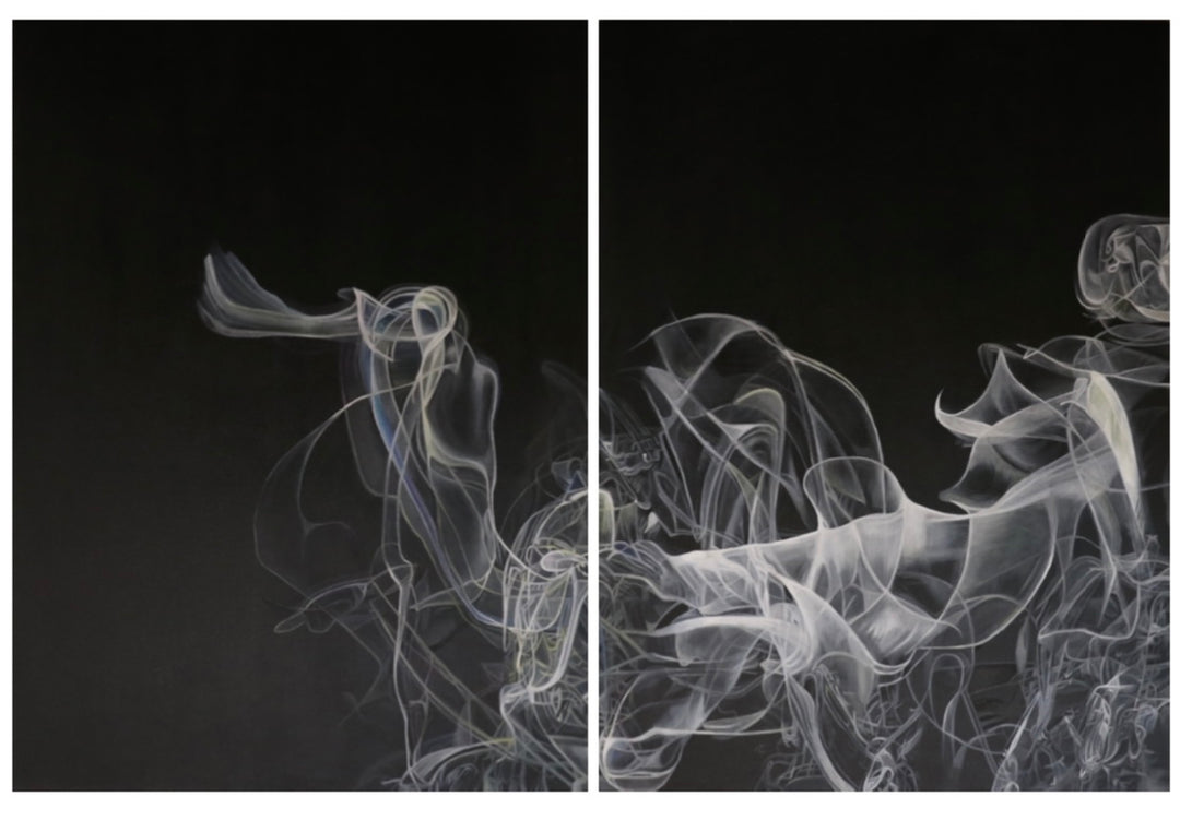 Large-scale diptych oil painting by Dide Siemmond showing ethereal, smoke-like white and pale grey forms drifting across a deep black background. The two panels create a sense of movement and pause, with flowing, translucent lines suggesting breath, sound, and vibration, while subtle hidden text is woven into the luminous smoke trails, rewarding close and prolonged viewing.