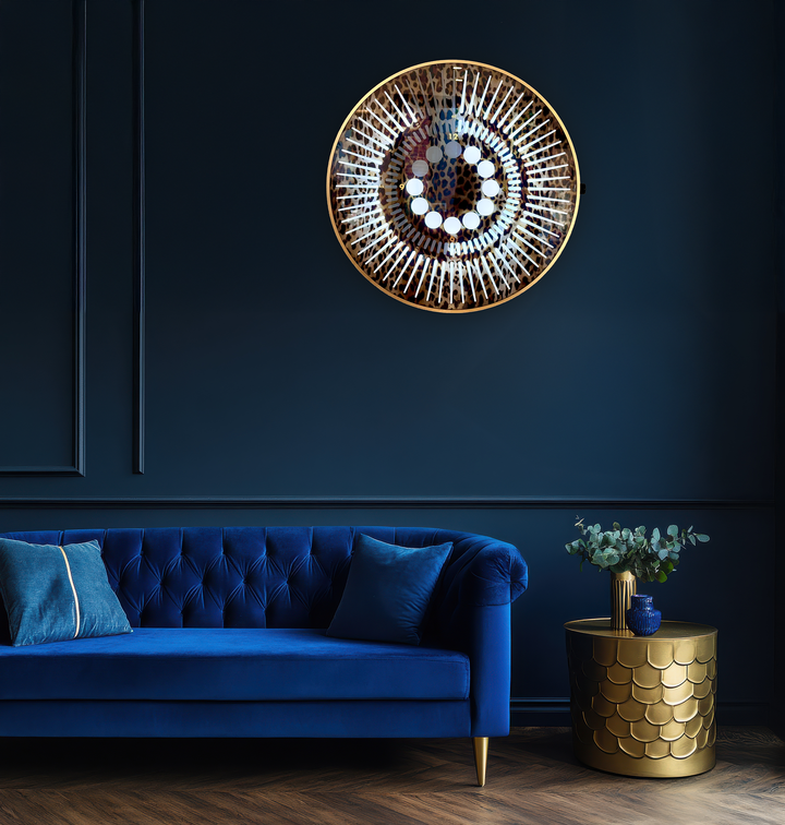 “Tempus Leopard Edition” by Ben Rousseau – a limited-edition illuminated timepiece crafted from leopard-printed glass and brass-tinted aluminium with LEDs. A bold fusion of glamour, light, and contemporary design.

