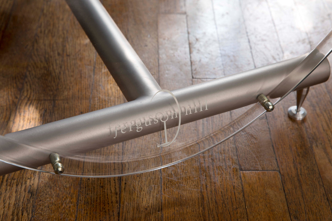 Jetstream Loudspeaker System by Ferguson Hill Studios — a hand-built British hi-fi masterpiece combining sculptural acrylic horn speakers, spherical bass units, and a precision amplifier. Transparent, powerful, and acoustically pure in both form and performance.