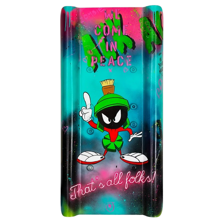 Graffiti-style artwork of Marvin the Martian with neon colours, featuring the phrases “We Come in Peace” and “That’s All Folks!”
