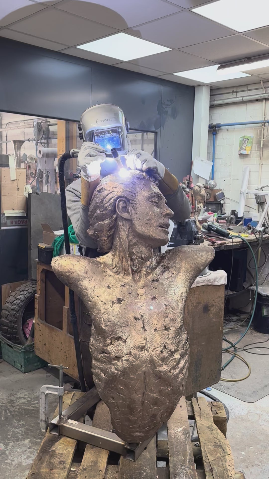 Video of Nicola Goddens Bliss Icarus bronze sculpture being created
